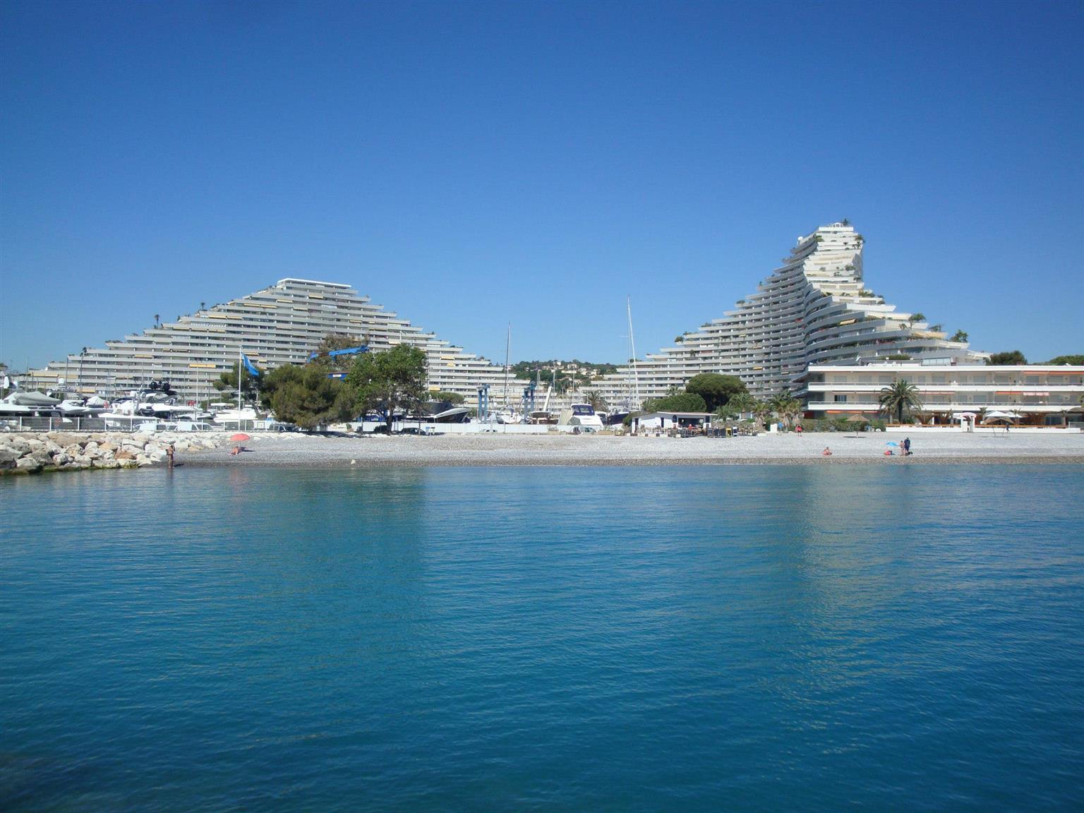 Mercure Loubet Hotel 4*