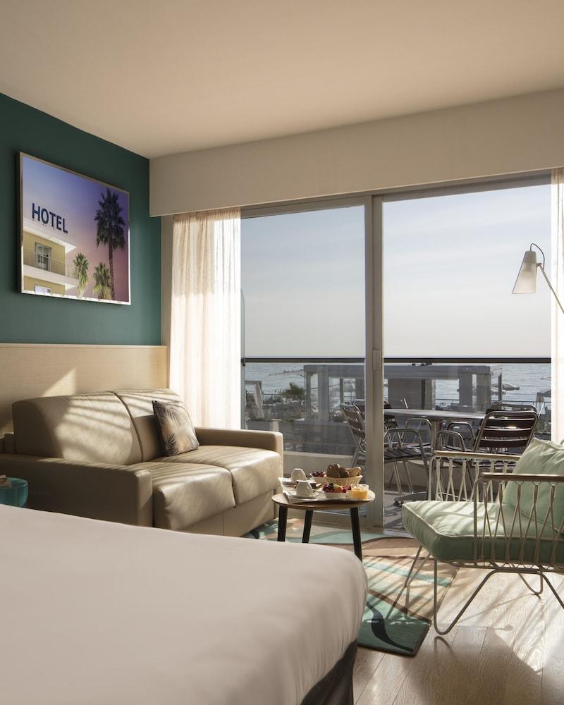 Mercure Loubet Hotel