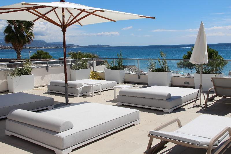 Mercure Loubet Hotel
