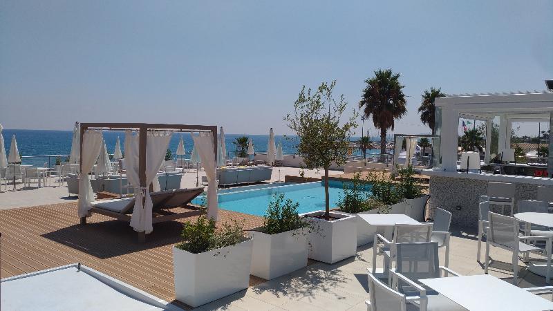 Mercure Loubet Hotel 4*